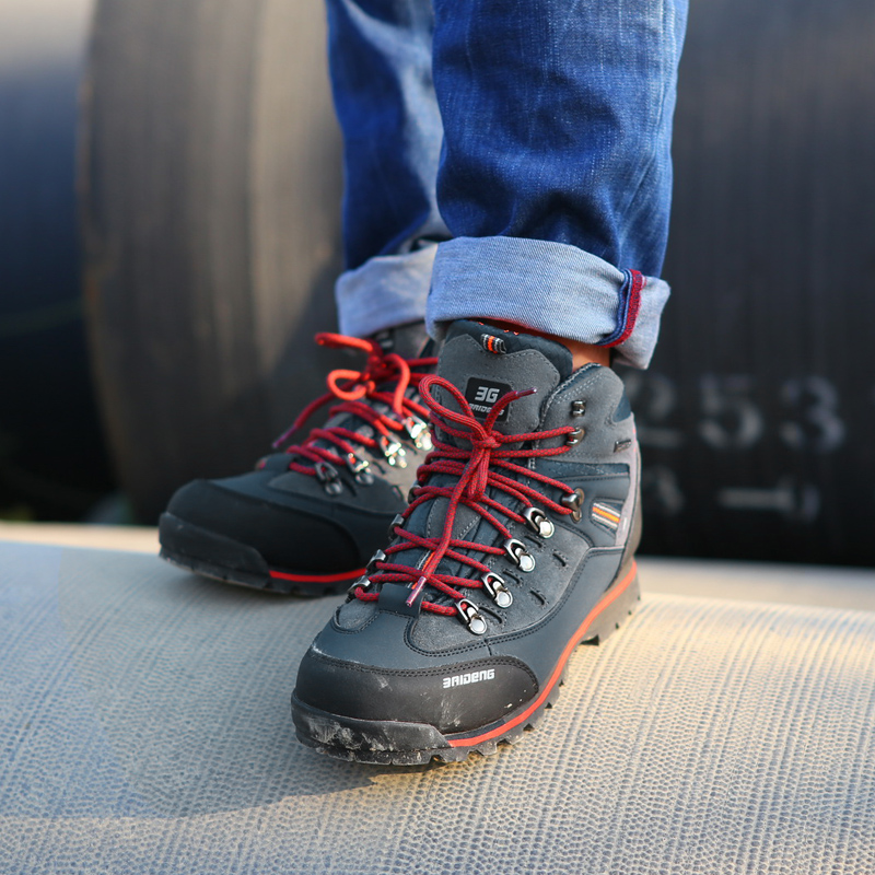 Scarpe da trekking da uomo di  - Outdoor Lighting High Quality recensione e prezzo