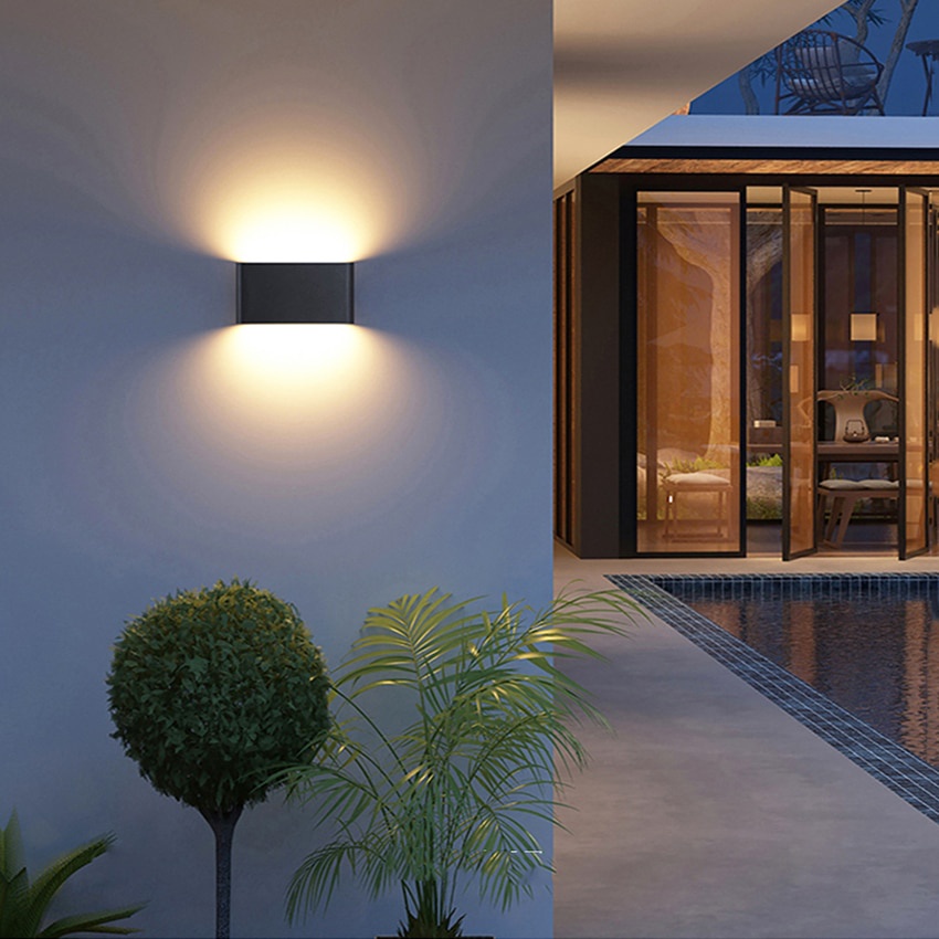 TRAZOS Lampade da Parete Moder - Outdoor Lighting Year Round recensione e prezzo