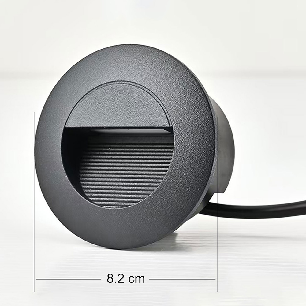 Luce per scale a LED per ester - Outdoor Lighting Year Round recensione e prezzo