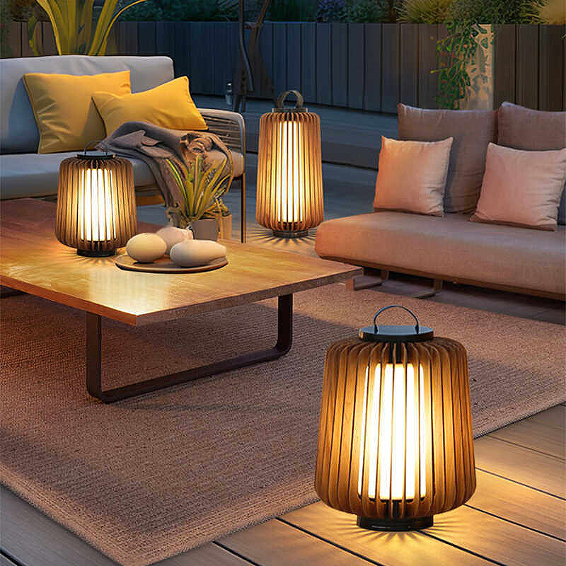 Lampada da terra luminosa per  - Outdoor Lighting Solar recensione e prezzo